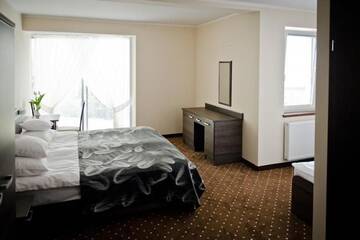 Фото номера Двухместный номер с 2 отдельными кроватями Отель Hotel Podkowa г. Плоцк 8